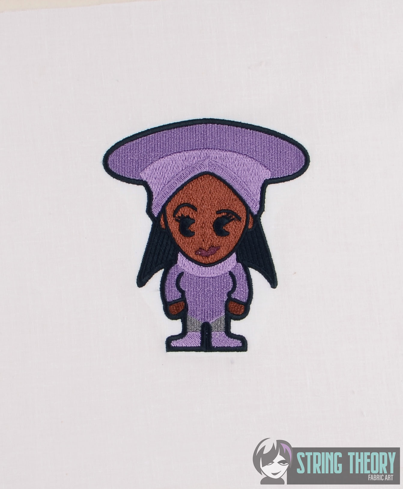 Star Trek Chibi Guinan machine embroidery design
