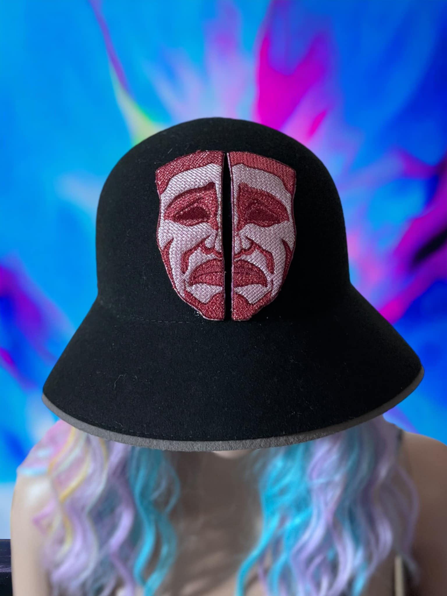 Tragedy Theater Mask Split Machine Embroidery Design