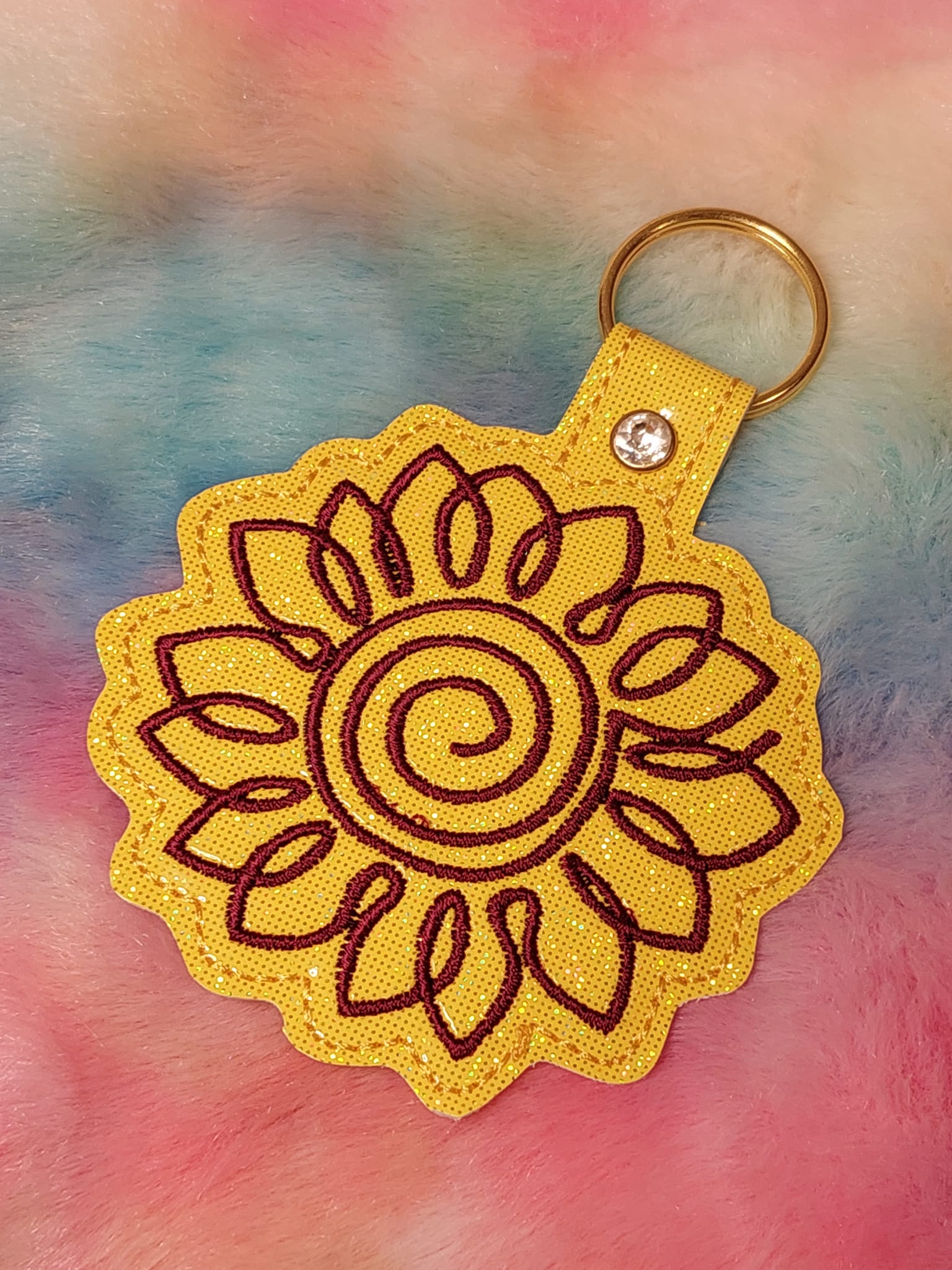 Continuous Line Sunflower Fob ITH machine embroidery design
