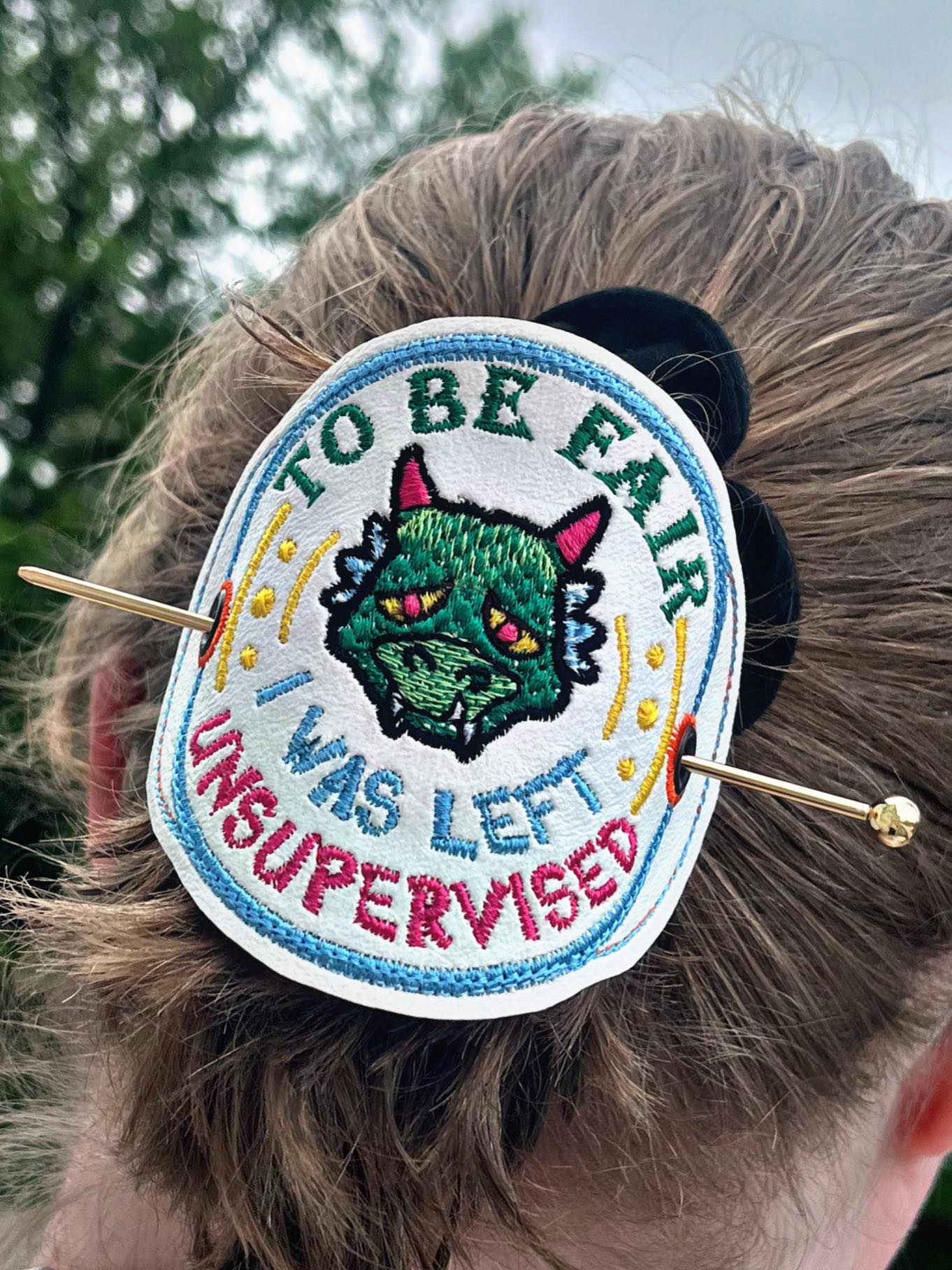I was Unsupervised Crunchy Dragon bun cover ITH machine embroidery design