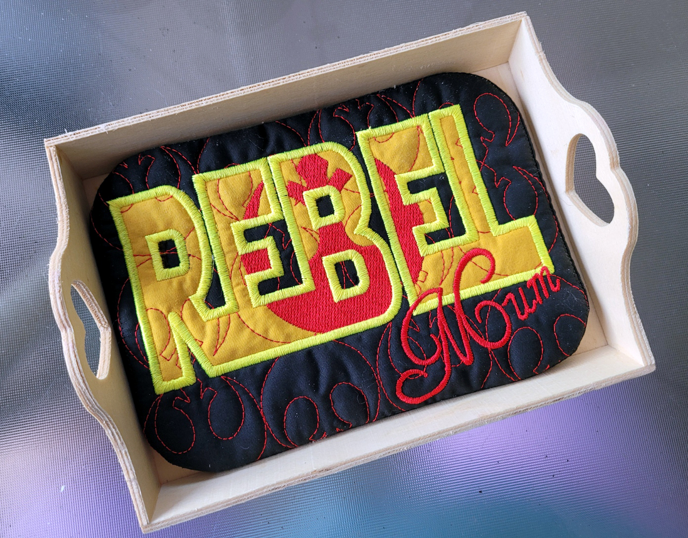 Star Wars Rebel Mum ITH mug rug machine embroidery design