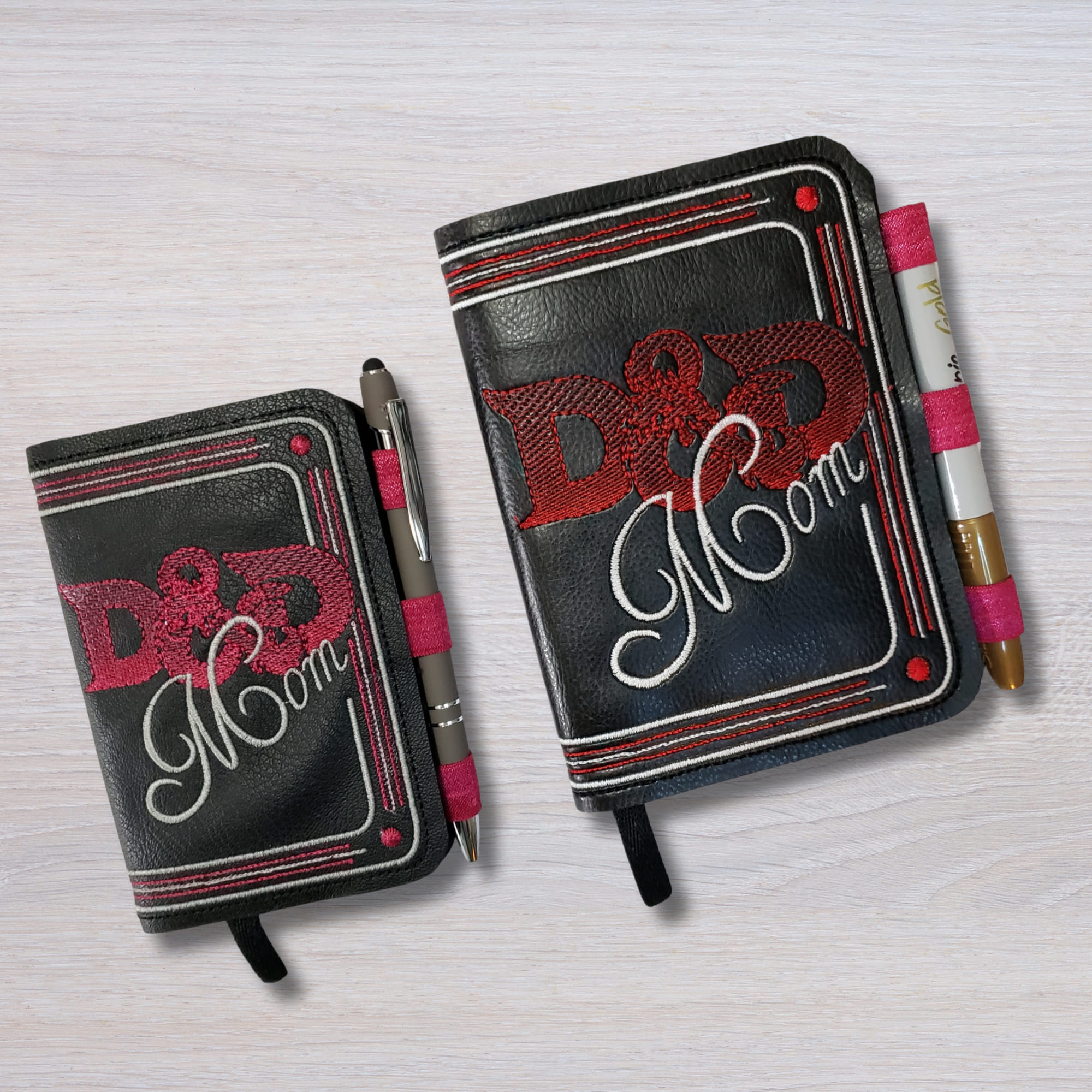 D&D Mom ITH notebook cover machine embroidery design