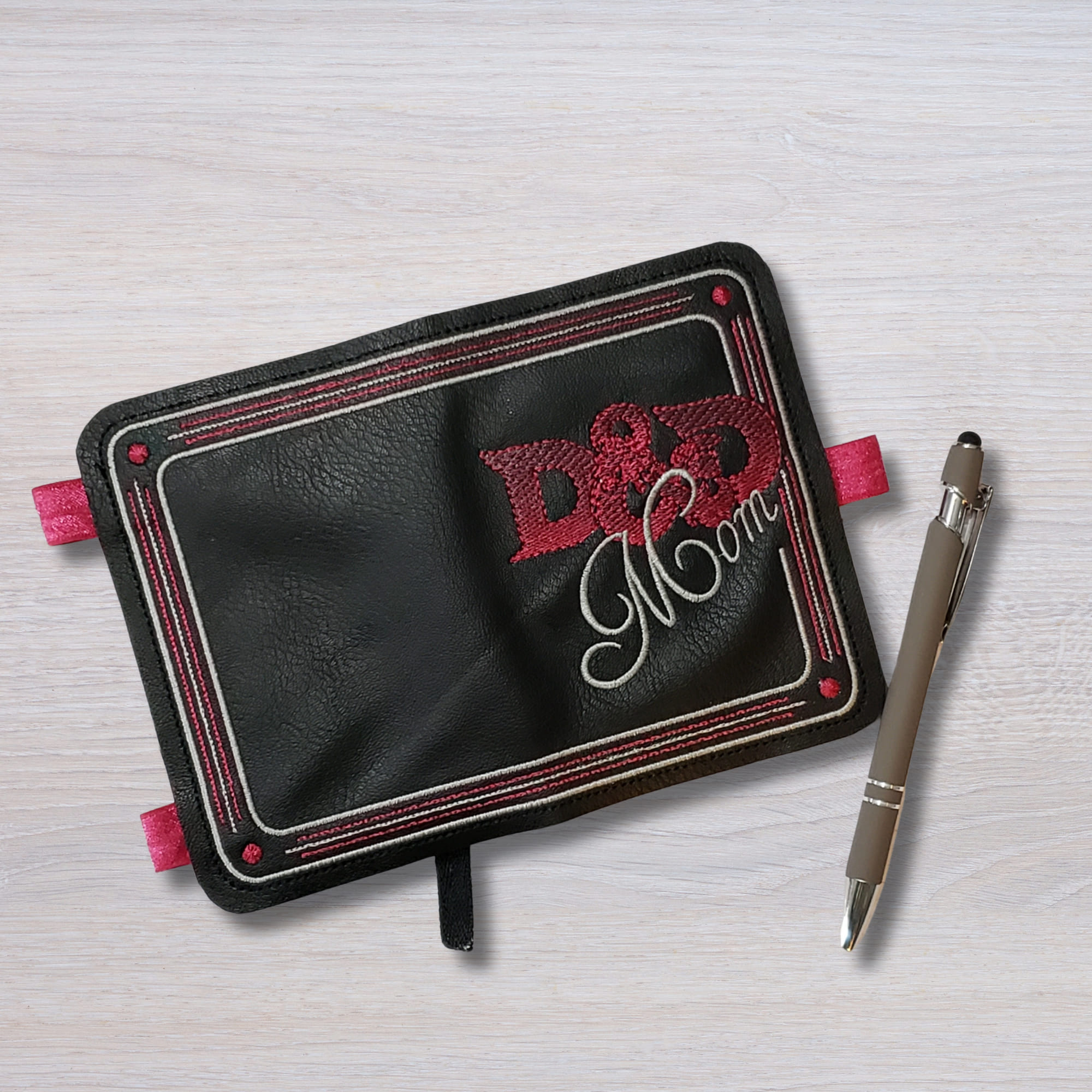 D&D Mom ITH notebook cover machine embroidery design