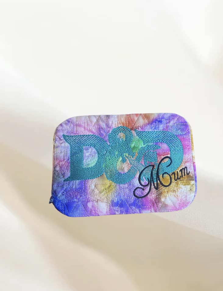 D&D Mum ITH Mug Rug machine embroidery design