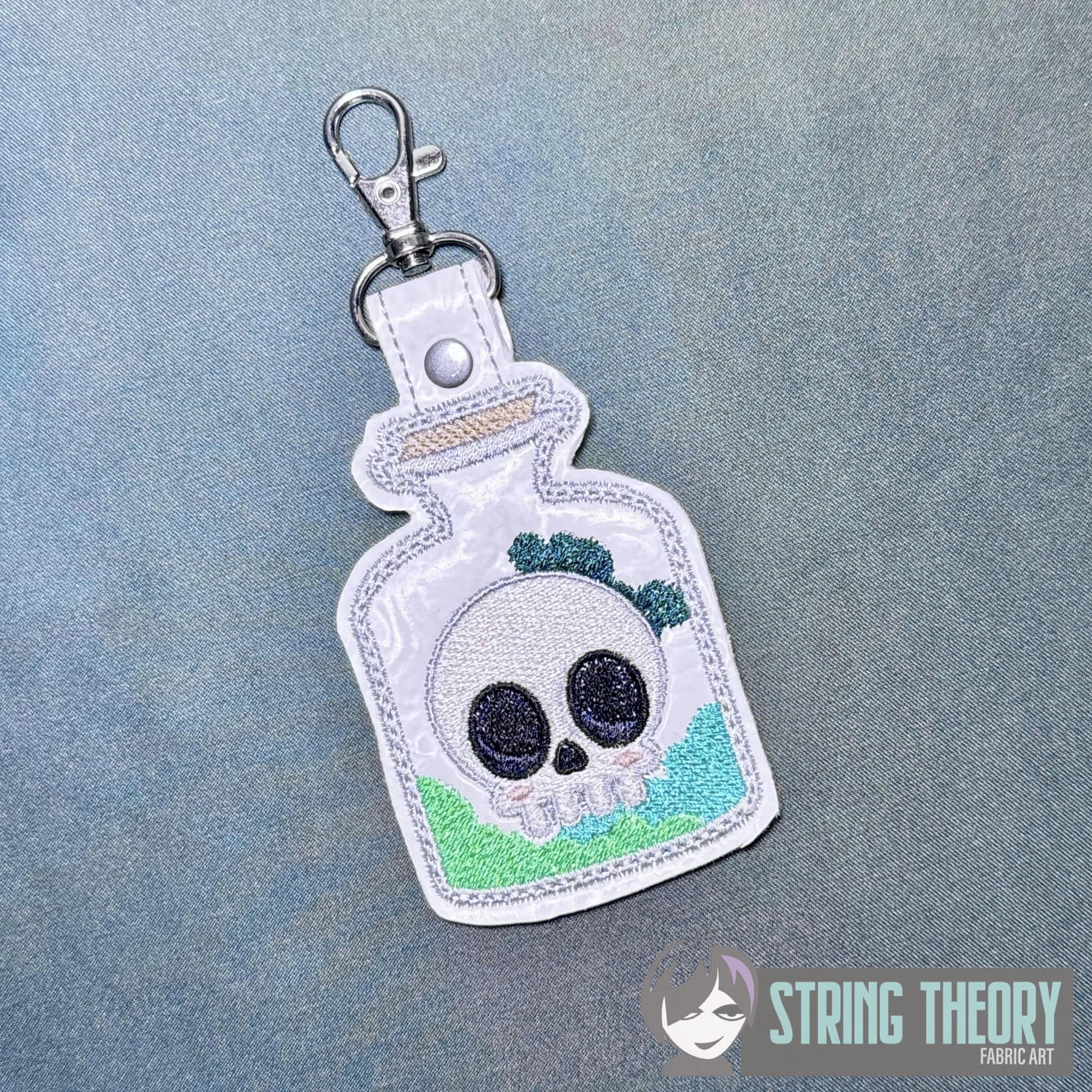 Chibi Skull Potion ITH fob machine embroidery design