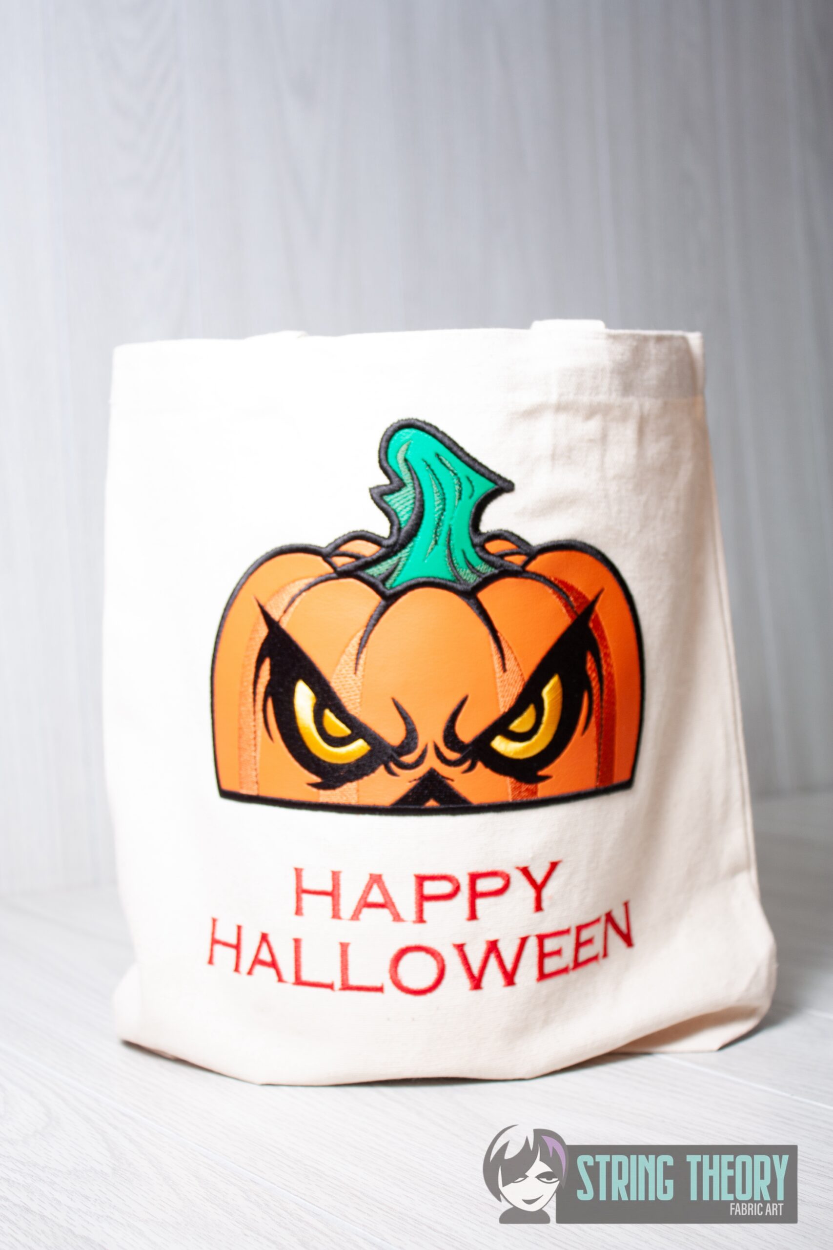Evil Pumpkin Peeker machine embroidery design