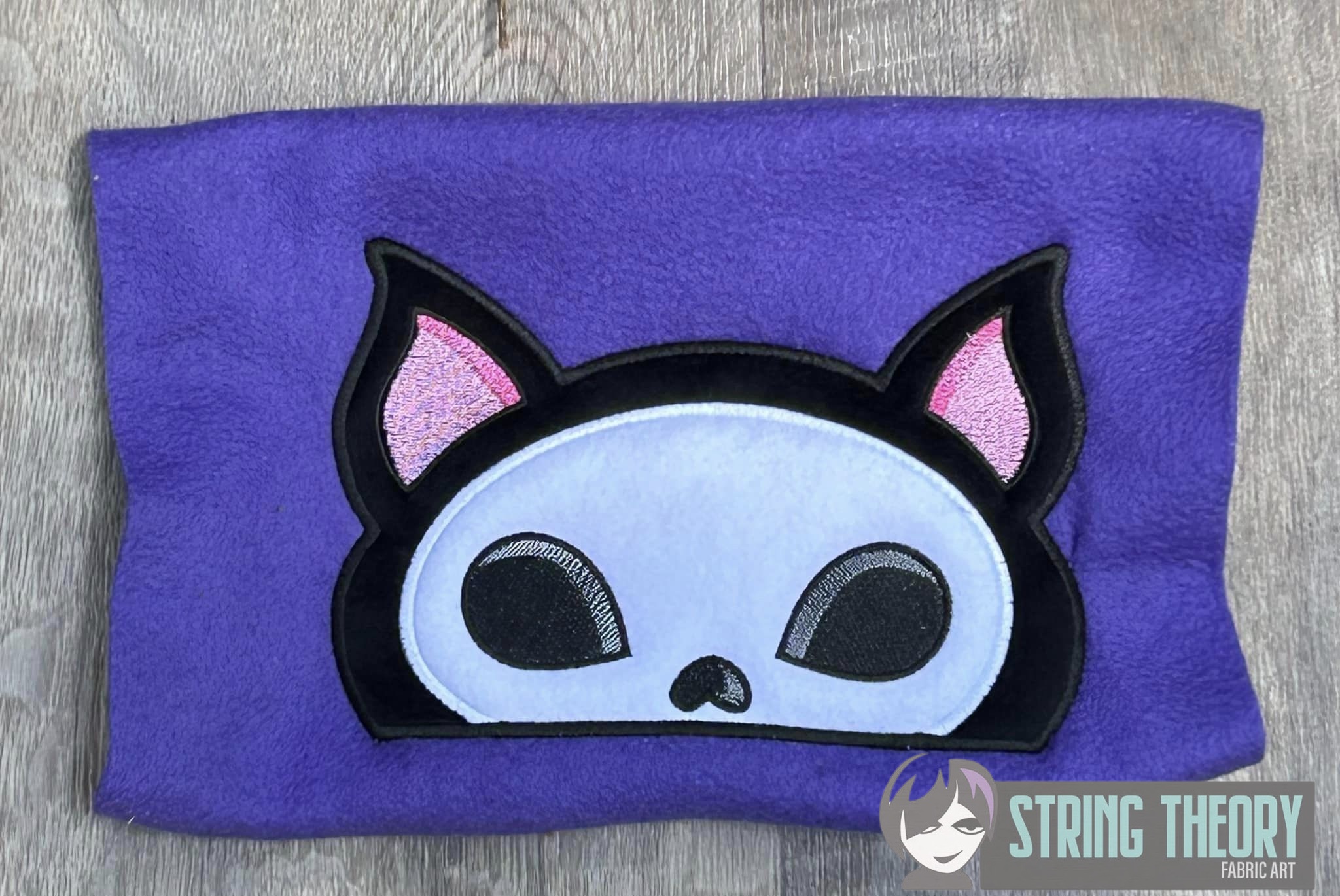 Chibi Skeleton Cat peeker machine embroidery design