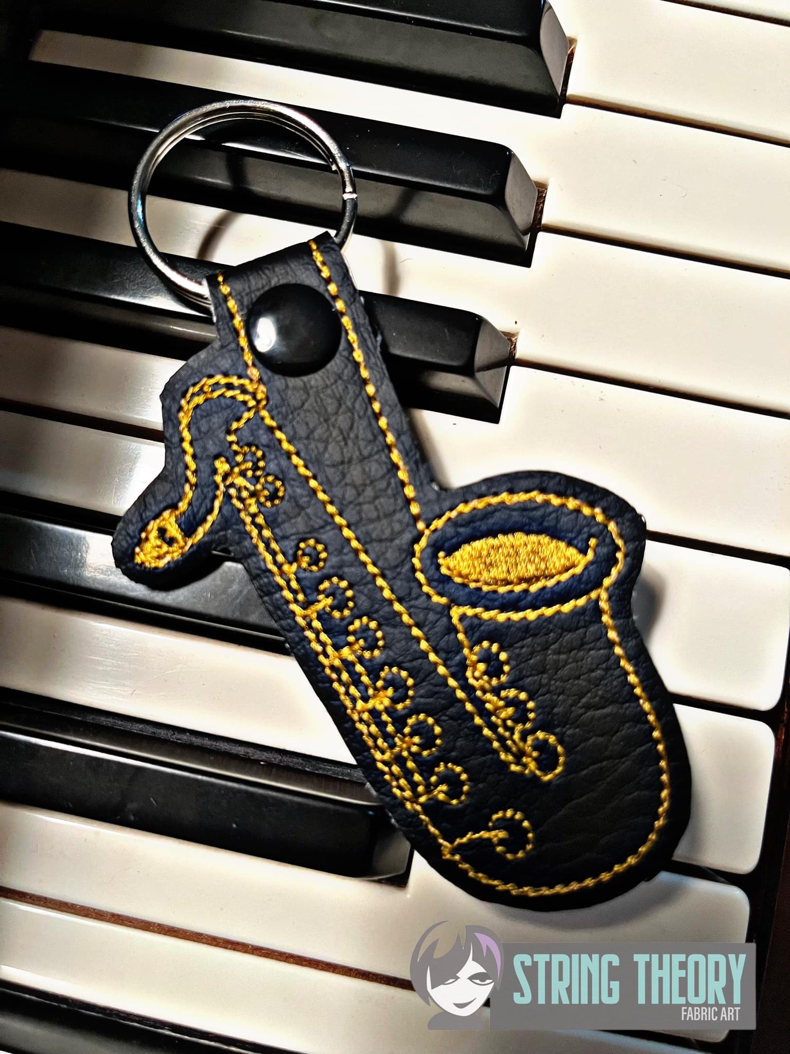 Saxophone ITH fob machine embroidery design