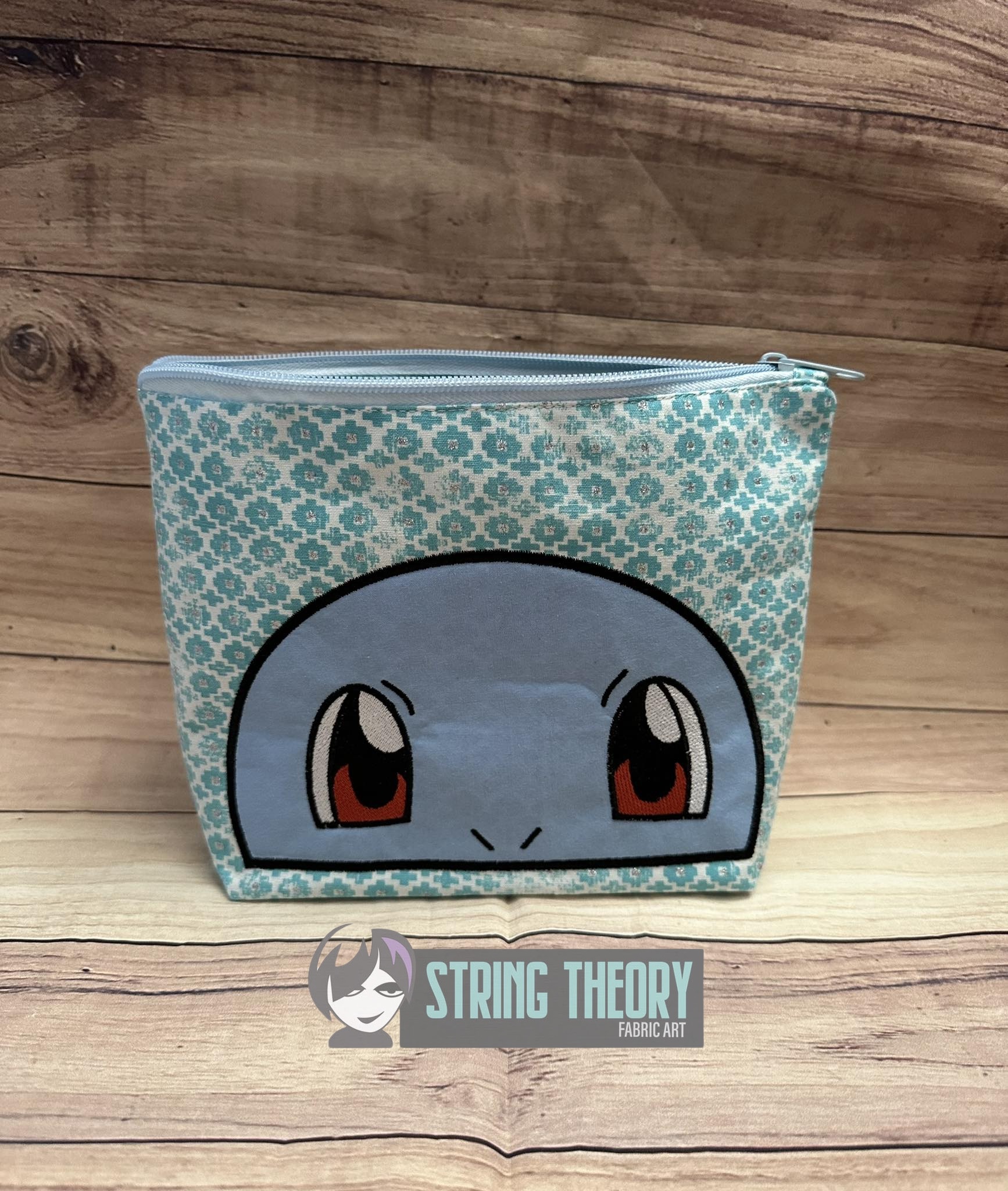 Squirtle peeker ITH machine embroidery design