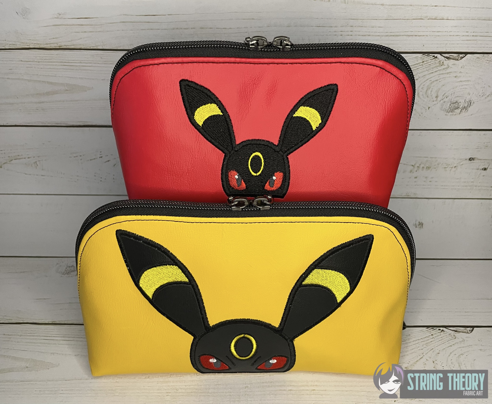 Umbreon peeker ITH machine embroidery design