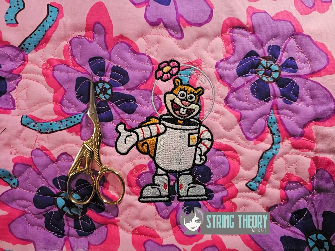Sandy Cheeks SpongeBob SquarePants Machine Embroidery Design