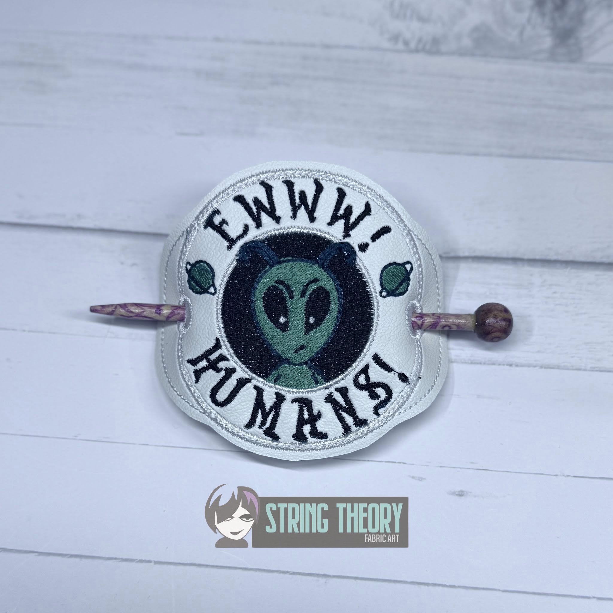 Eww! Humans Alien fob patch ITH machine embroidery design