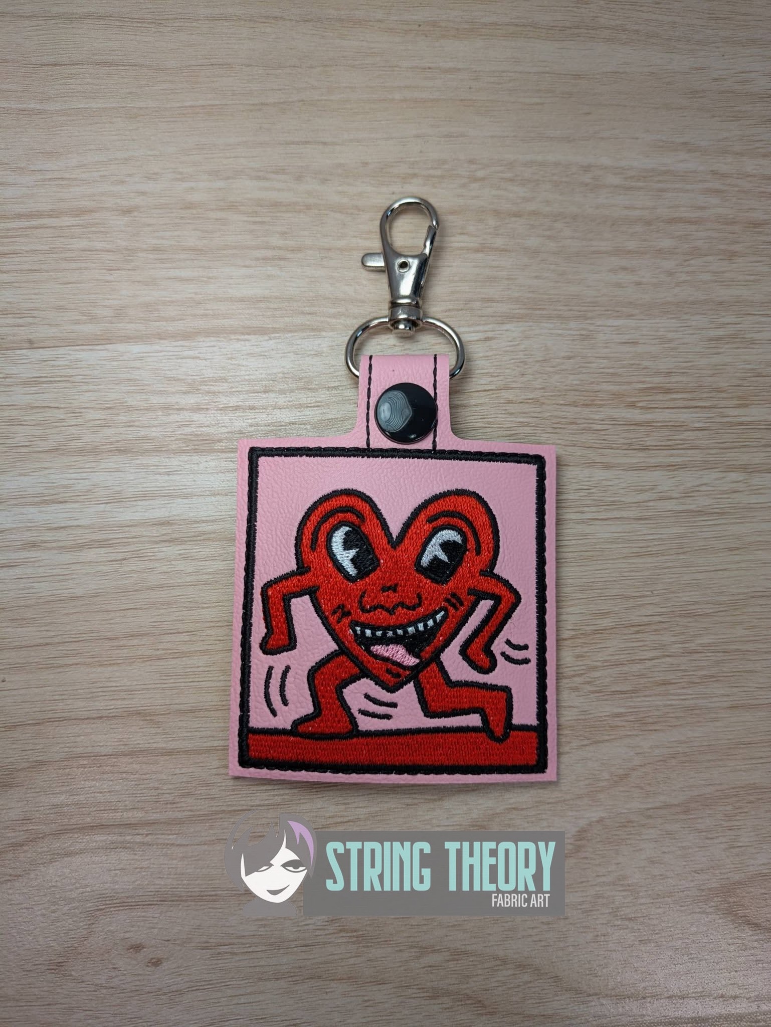Keith Haring Walking Heart Pop Art Graffiti fob, patch ITH machine embroidery design