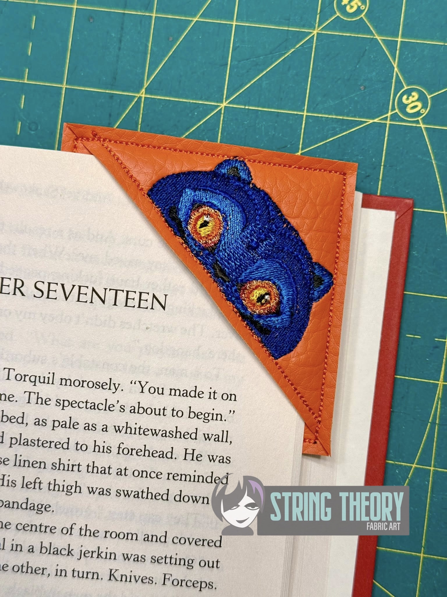Derpy Tiger Corner Bookmark ITH machine embroidery design