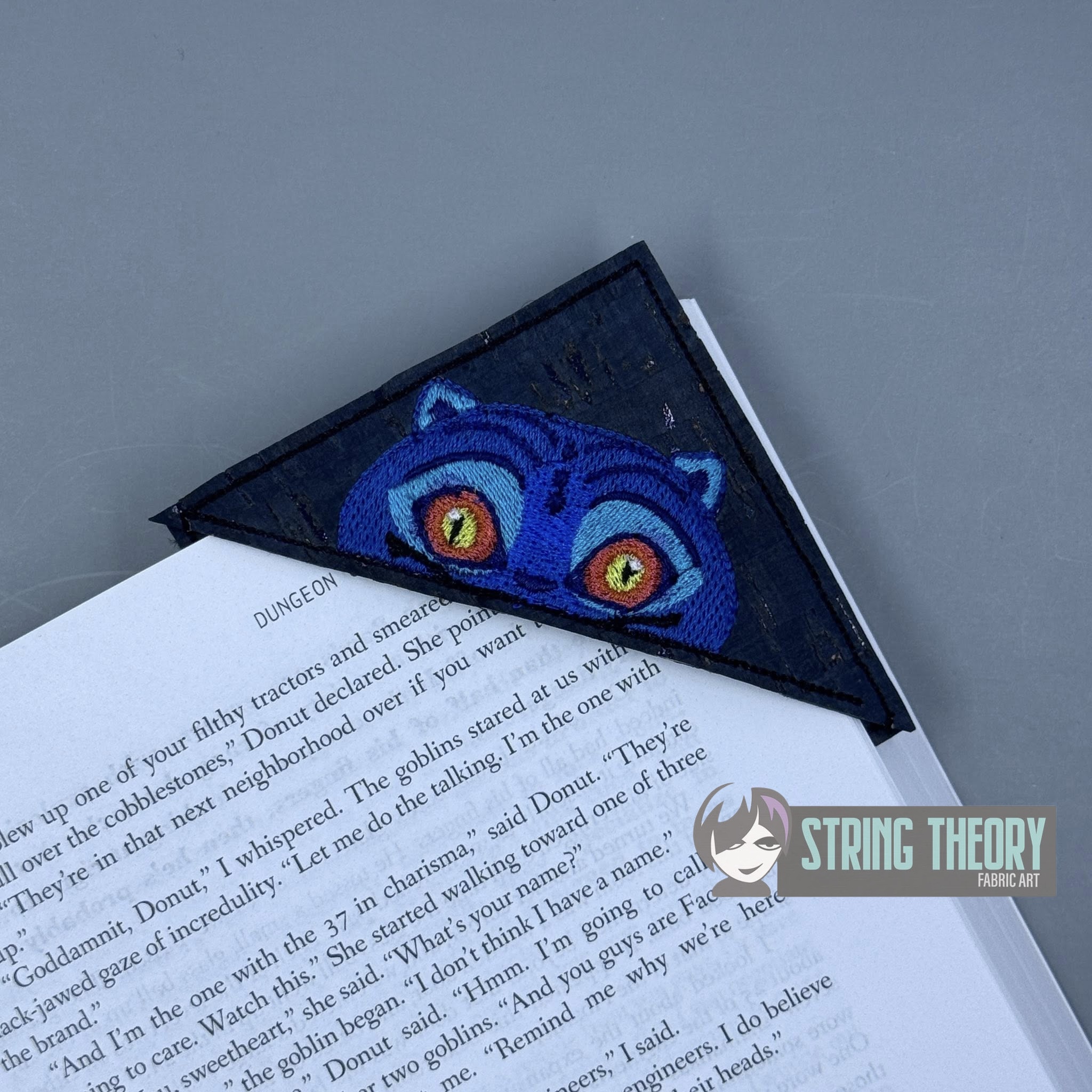 Derpy Tiger Corner Bookmark ITH machine embroidery design