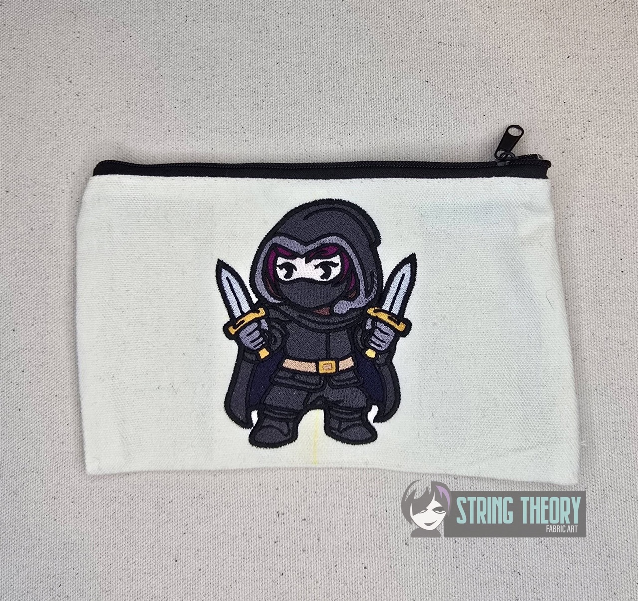 DND Chibi Girl Rogue machine embroidery design