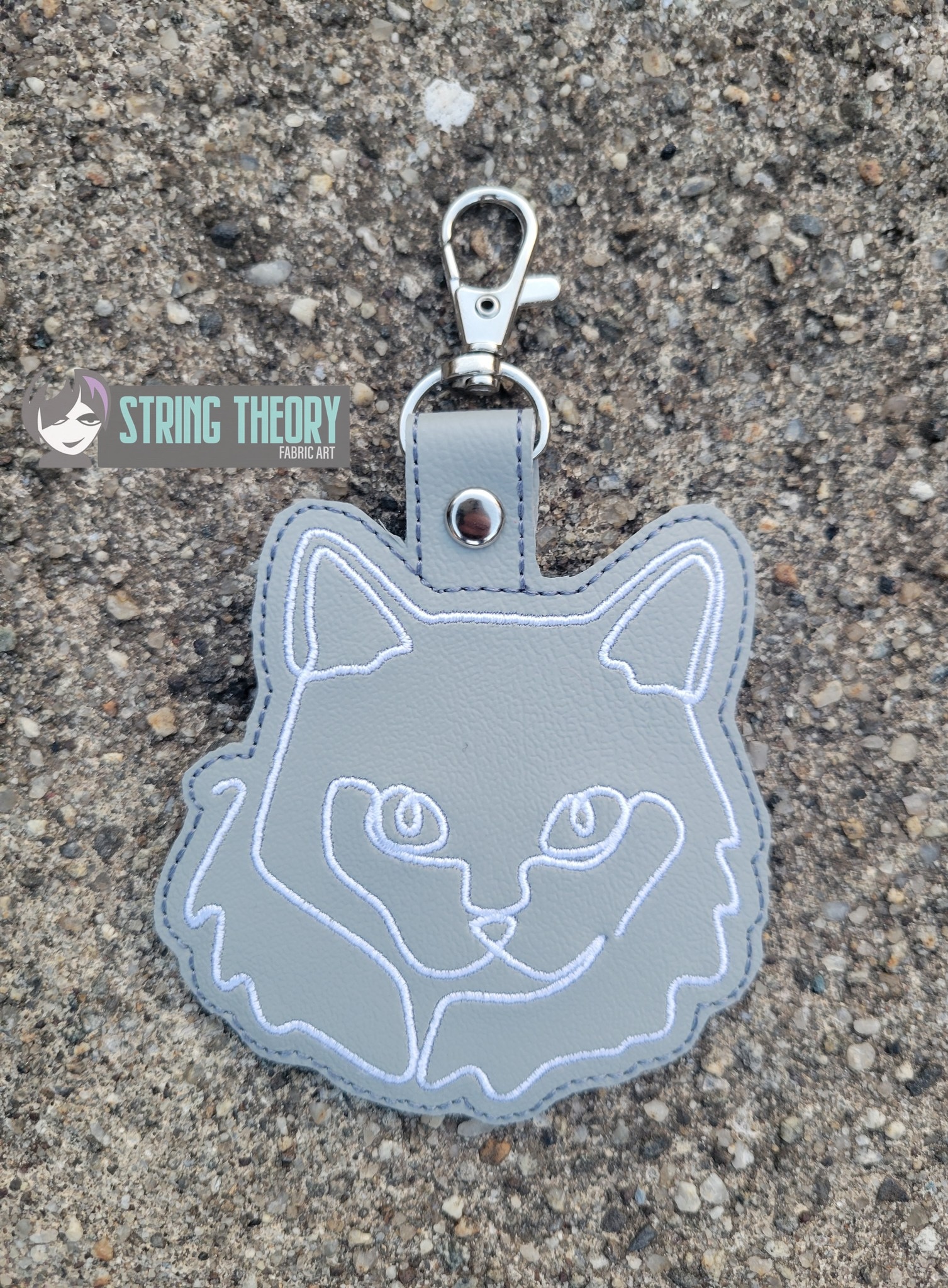 Continuous Line Persian Cat Fob ITH in the hoop fob Digital Download for Machine Embroidery Pattern, Design (4×4 Hoop)