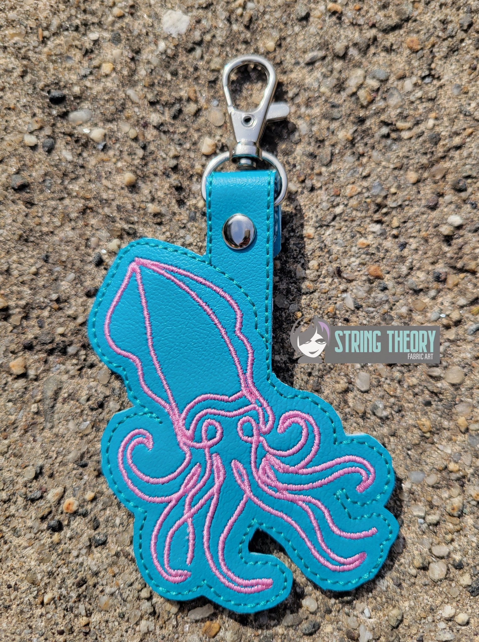 Continuous Line Squid Fob ITH in the hoop fob Digital Download for Machine Embroidery Pattern, Design (4×4 Hoop) - Image 2