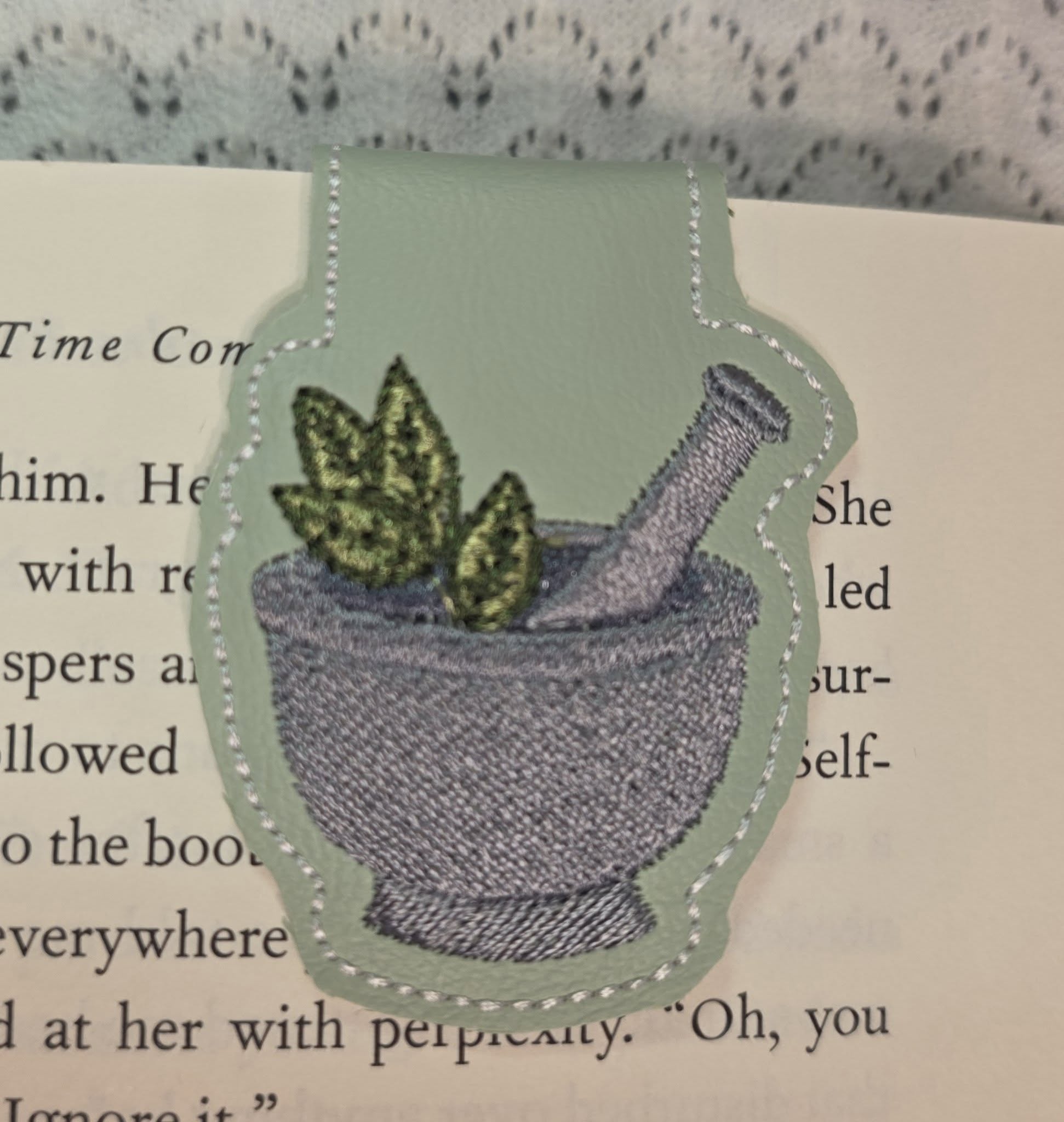 Practical Magic – Mortar & Pestle Fold Over Bookmark ITH in the hoop Digital Download for Machine Embroidery Pattern, Design (4x4 Hoop) - Image 4