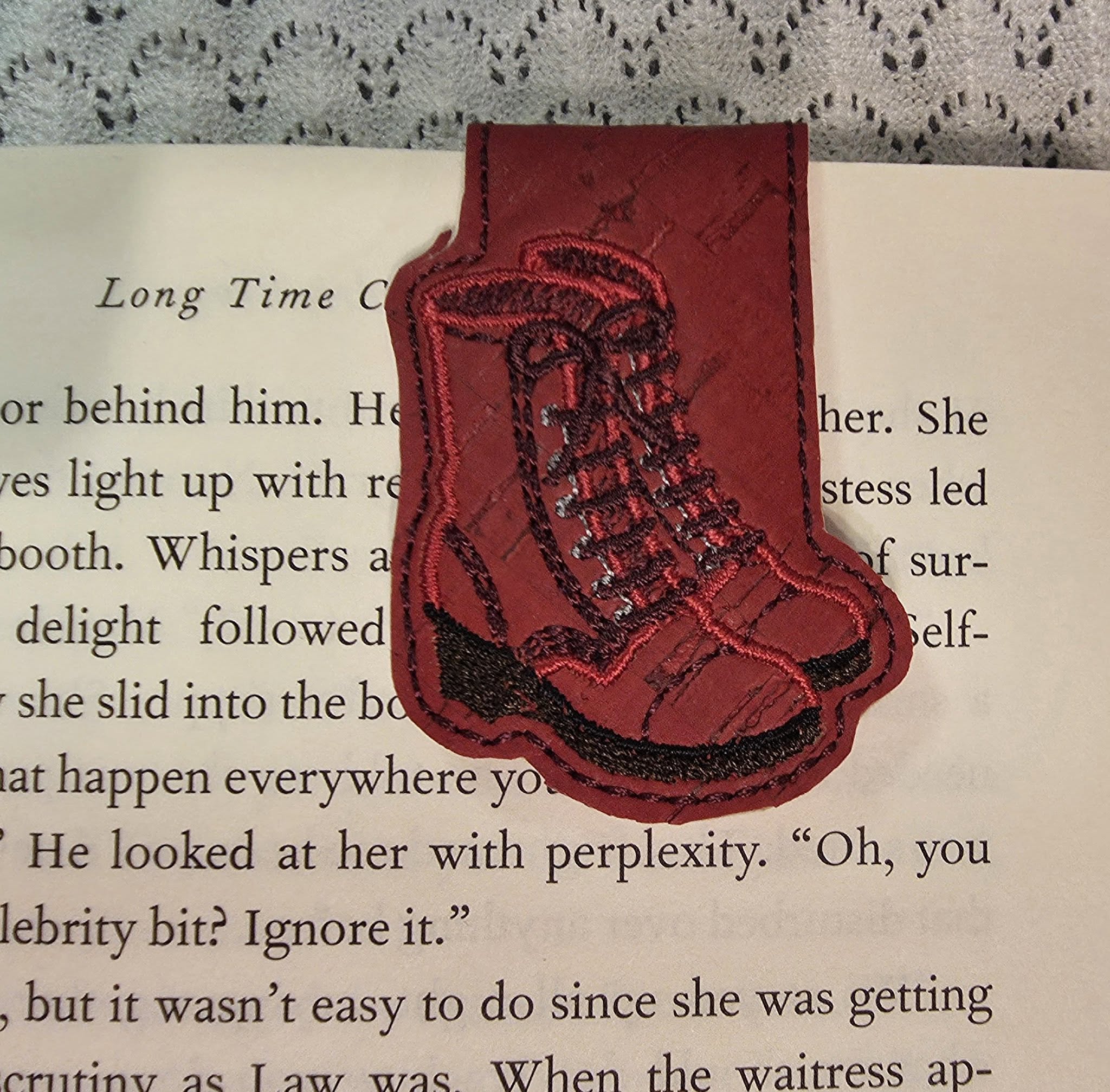 Practical Magic – Red Boots Fold Over Bookmark ITH in the hoop Digital Download for Machine Embroidery Pattern, Design (4x4 Hoop) - Image 4