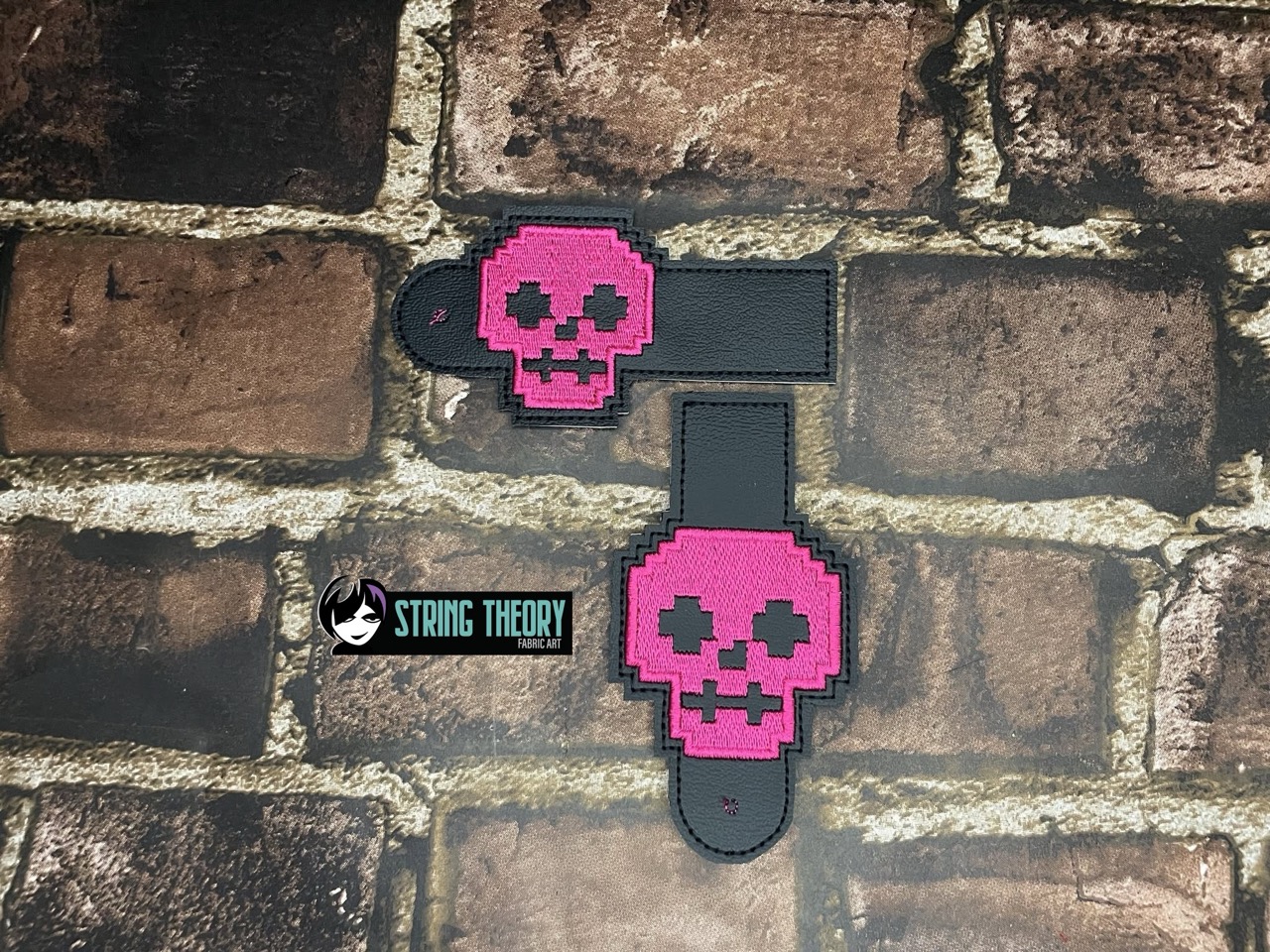 DCC Skull wallet tabs ITH machine embroidery design